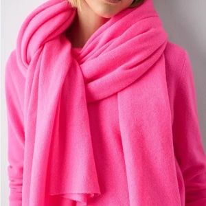White + Warren Cashmere Scarf Pink Glow